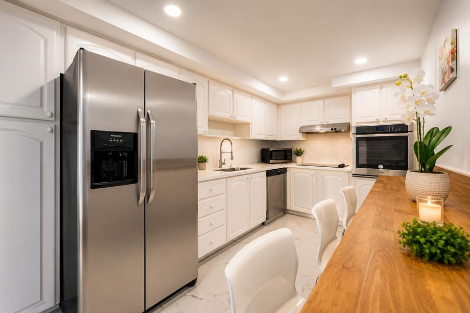 Property building, Activities, Photo of the whole room, City view, Area and facilities, Family, dishwasher, furniture, kitchen