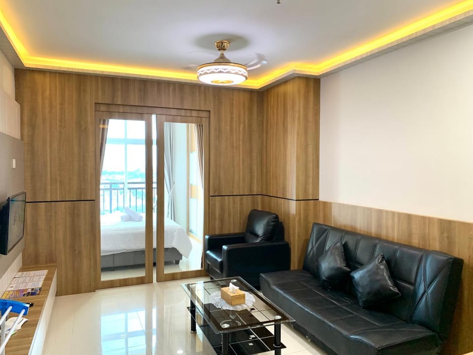 Wiwi Formosa Residence - Kitchen-Balcony Apartment in Riau Islands, Indonesia