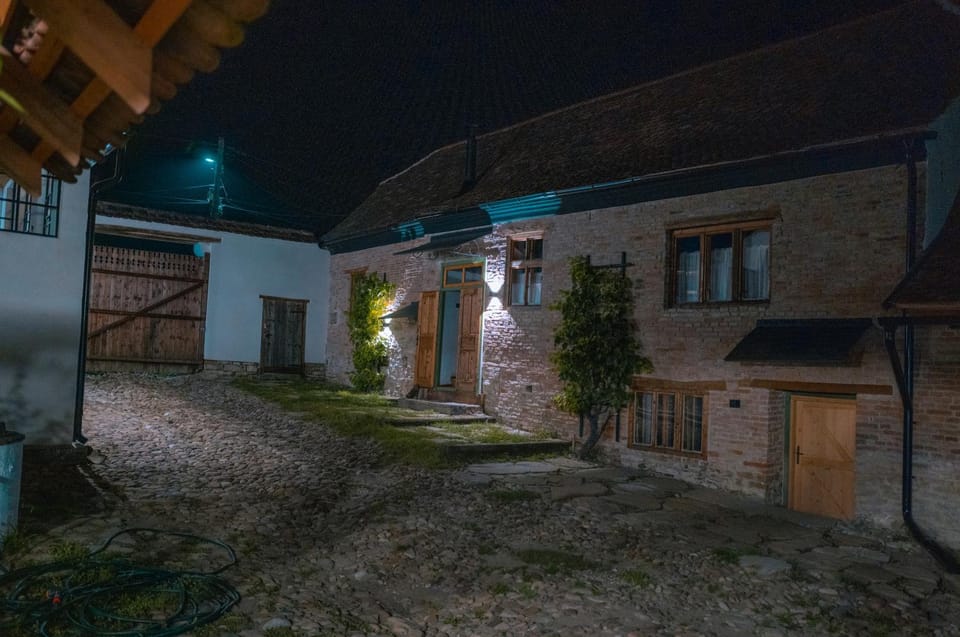 Inner courtyard view