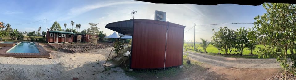 HOMESTAY Kampong KOTA AUR Resort with swimming pool, Kepala Batas, SEBERANG PERAI, PENANG -MOTAC registered Awarded ASEAN homestay standard Malaysia AWARD 2023-2028 Only 3 minutes from viral KG AGONG Villa in Penang
