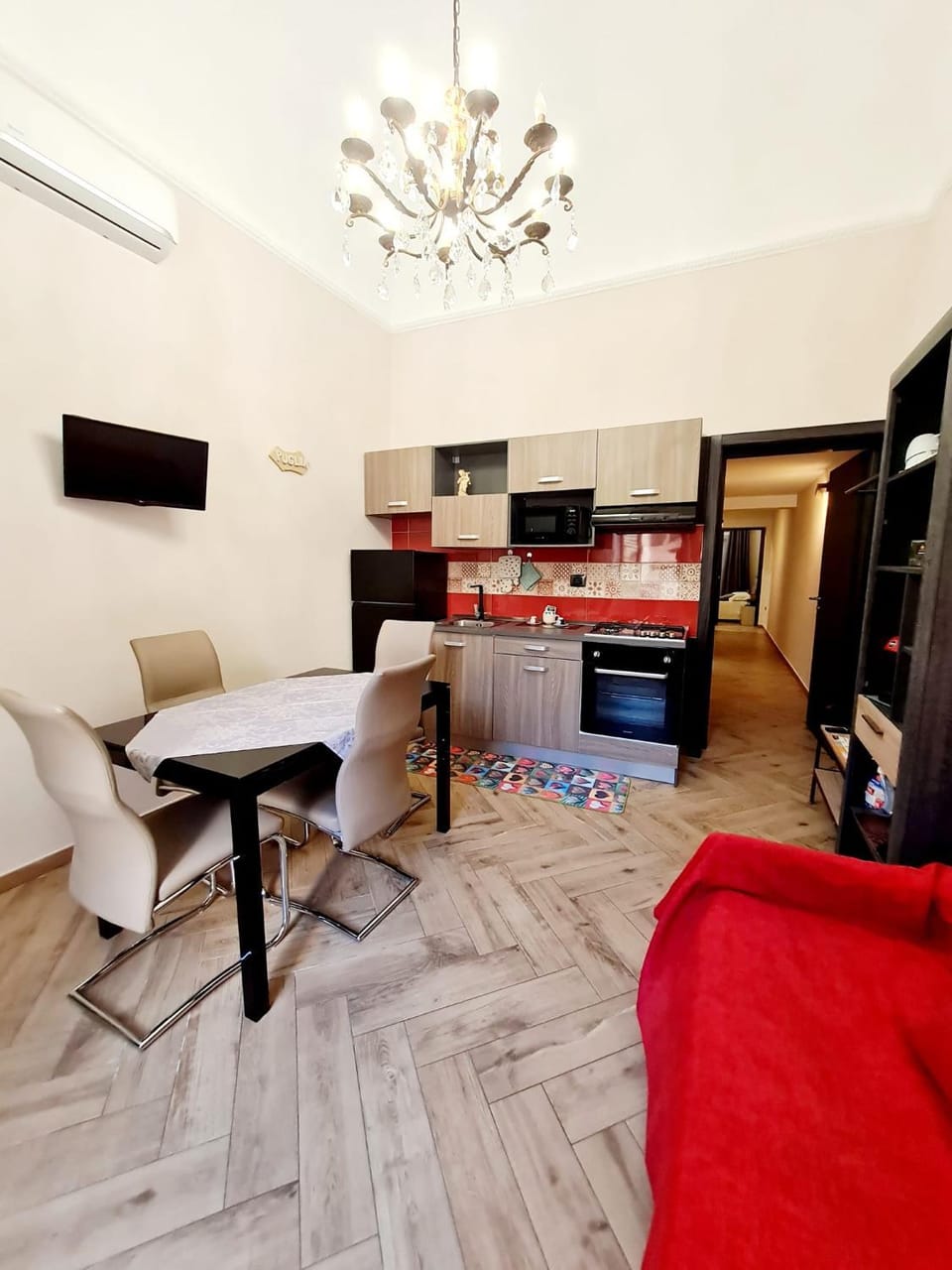 TV and multimedia, Kitchen or kitchenette, Living room, Seating area, Dining area, oven, pet friendly, stove