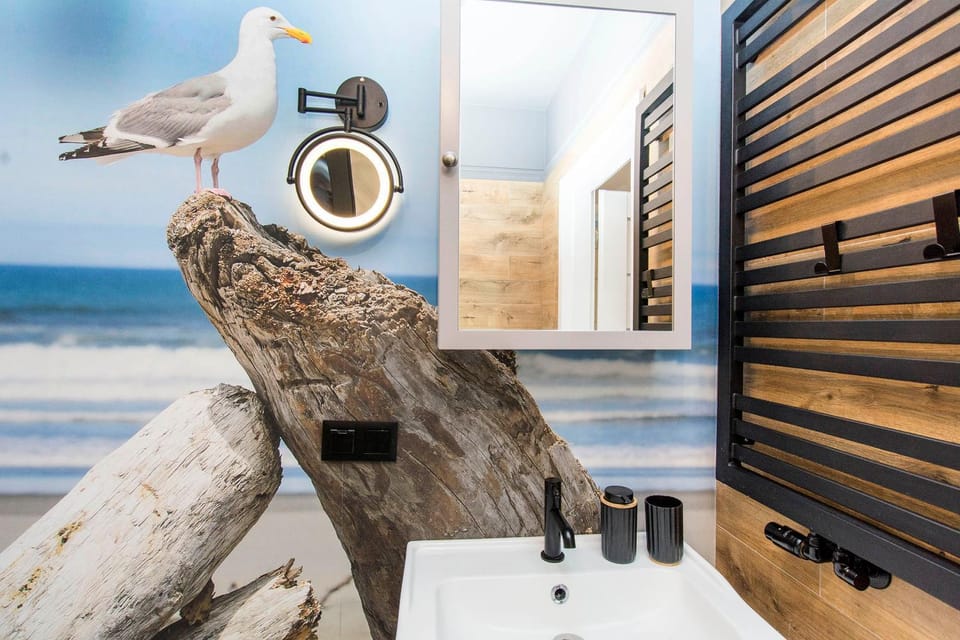 Shower, Bathroom, Decorative detail, heating