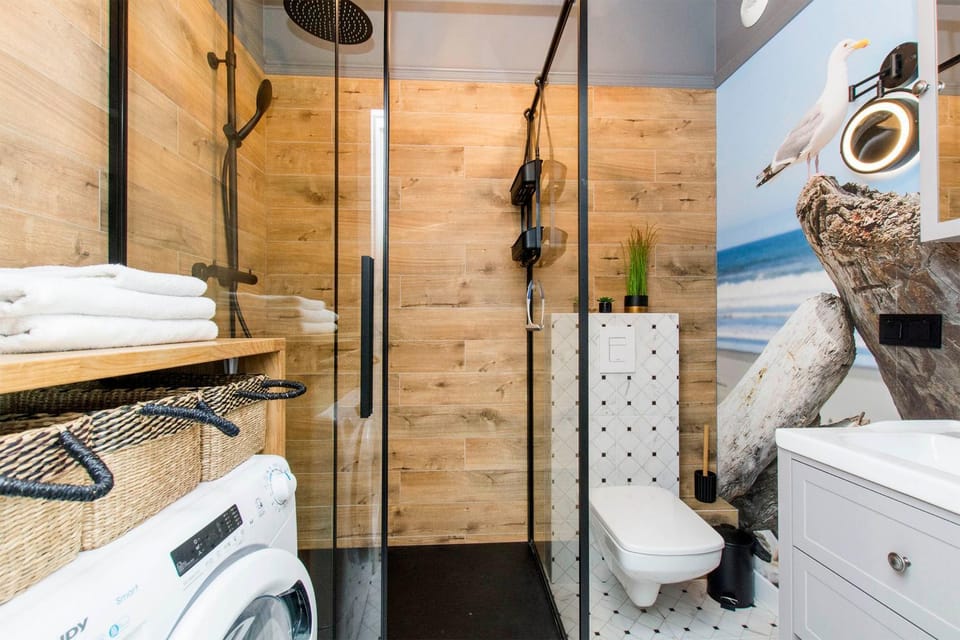 Shower, Toilet, Bathroom, towels, washing machine, dryer