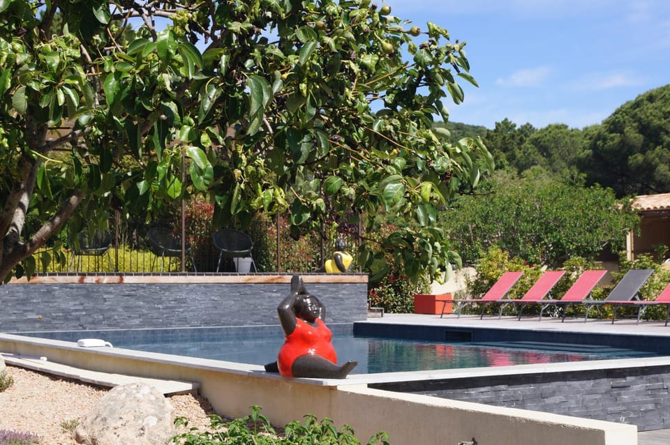 Garden, Swimming pool, furniture, sunbed