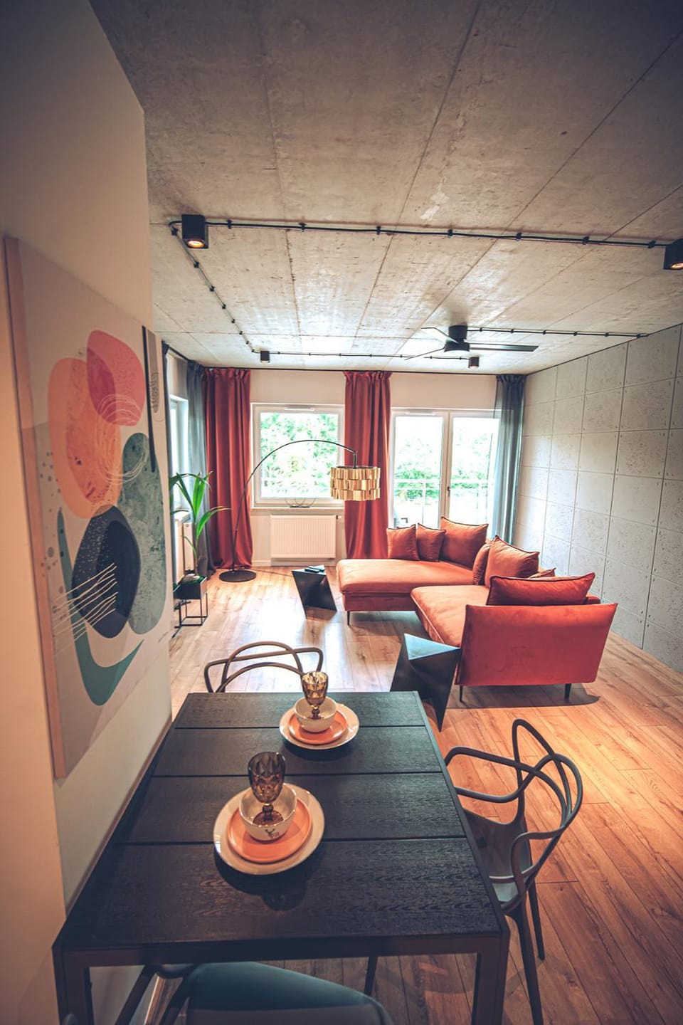Living room, Seating area, Dining area