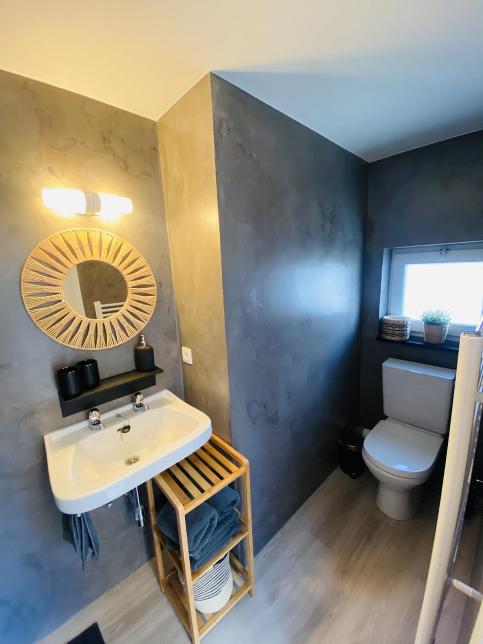 Lovely, renovated appartment, near the beach. Apartment in De Haan