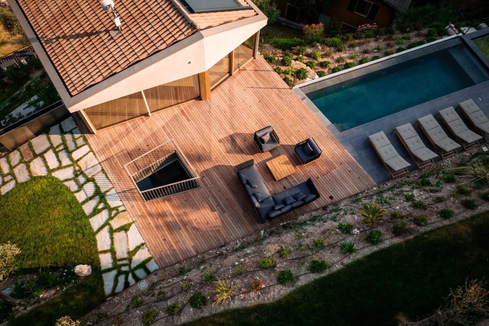 Property building, Swimming pool