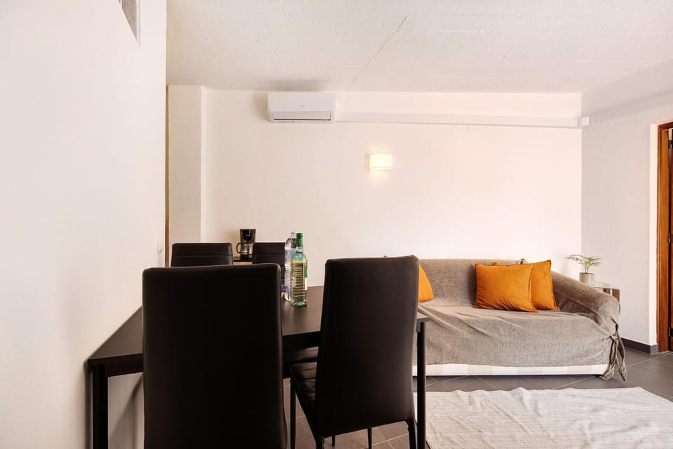 Property building, Living room, Bedroom