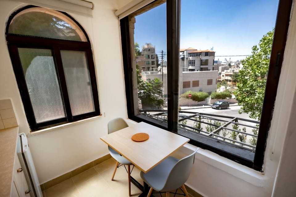Kitchen or kitchenette, Dining area, Communal kitchen, kitchen