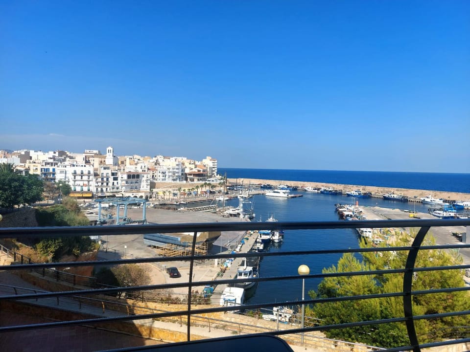 View (from property/room), Pool view, Sea view