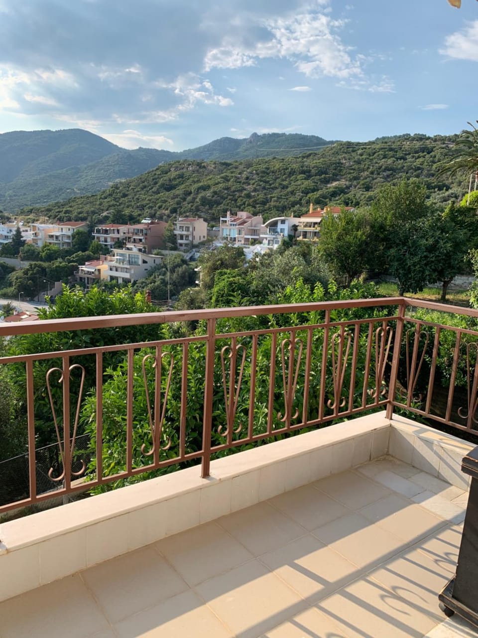 Balcony/Terrace, Mountain view