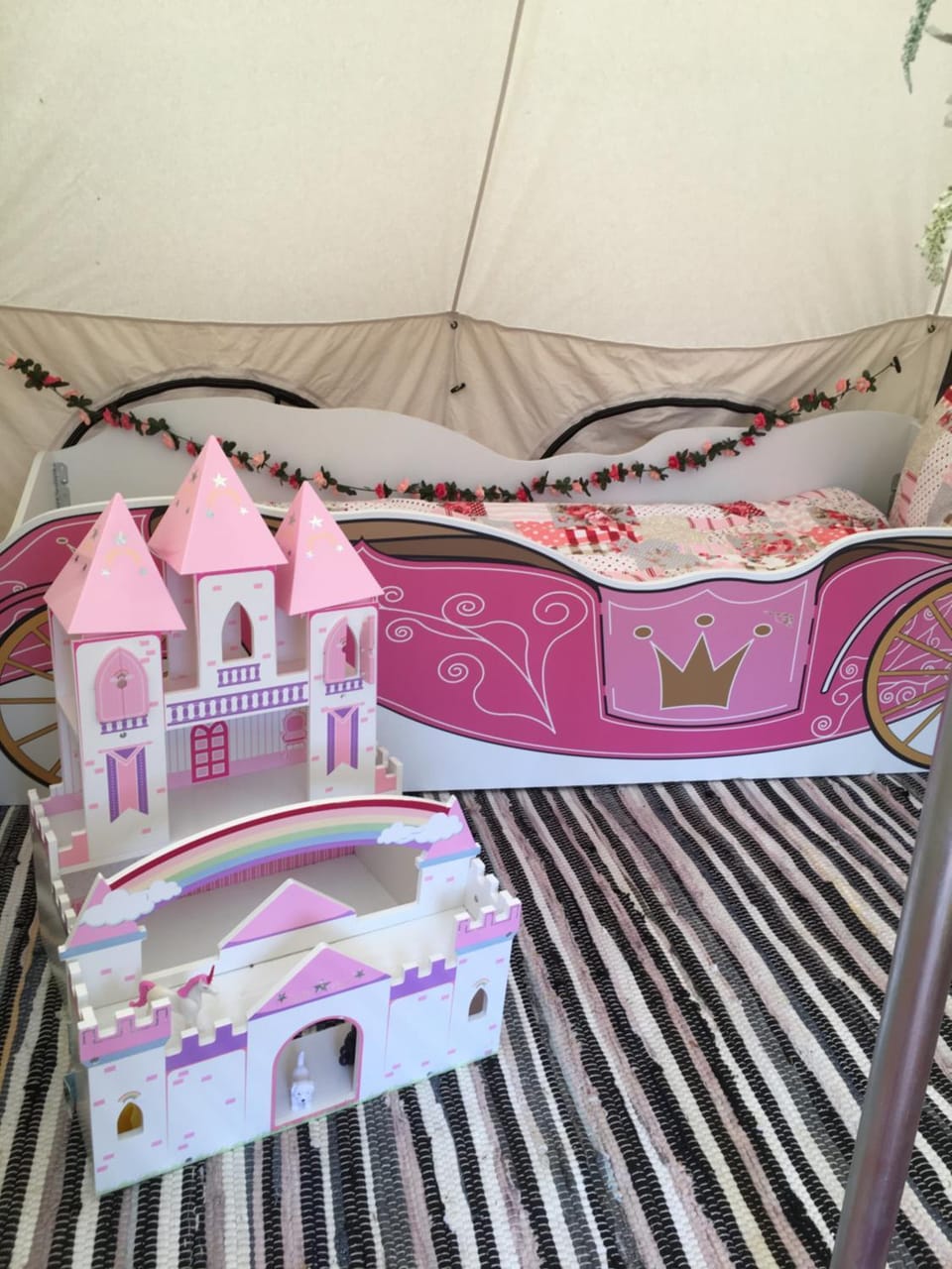 Eva Lily Luxury tent in England