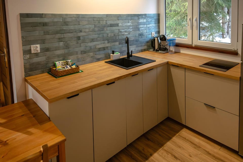 dishwasher, stove, kitchen