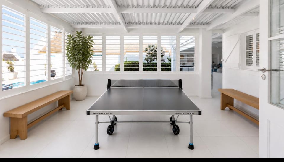 Game Room, Table tennis