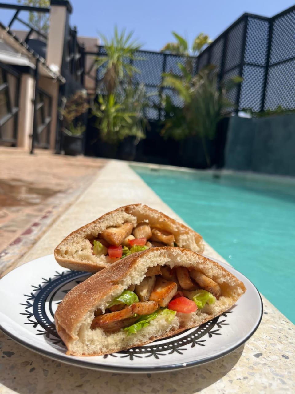 Patio, Restaurant/places to eat, Food and drinks, Dinner