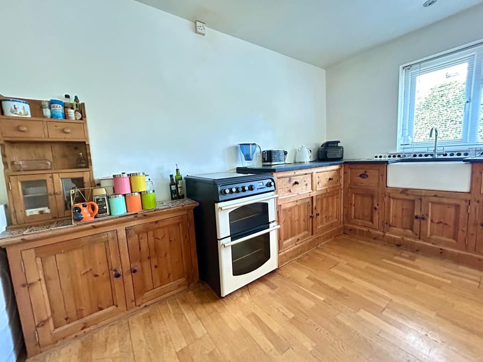 oven, stove, kitchen
