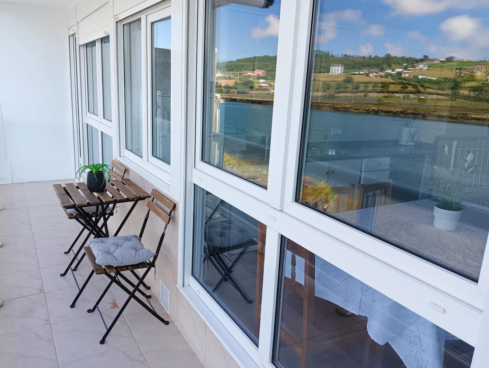 Day, Natural landscape, View (from property/room), Balcony/Terrace, River view