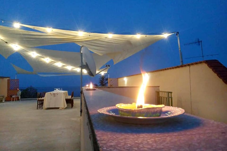 Patio, Night
