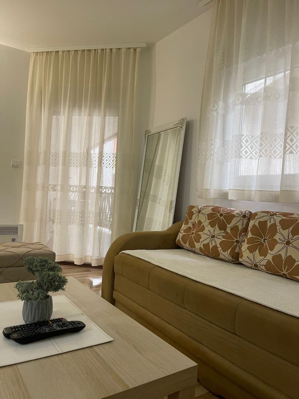 Stan na dan Valjevo centar Apartment in Serbia