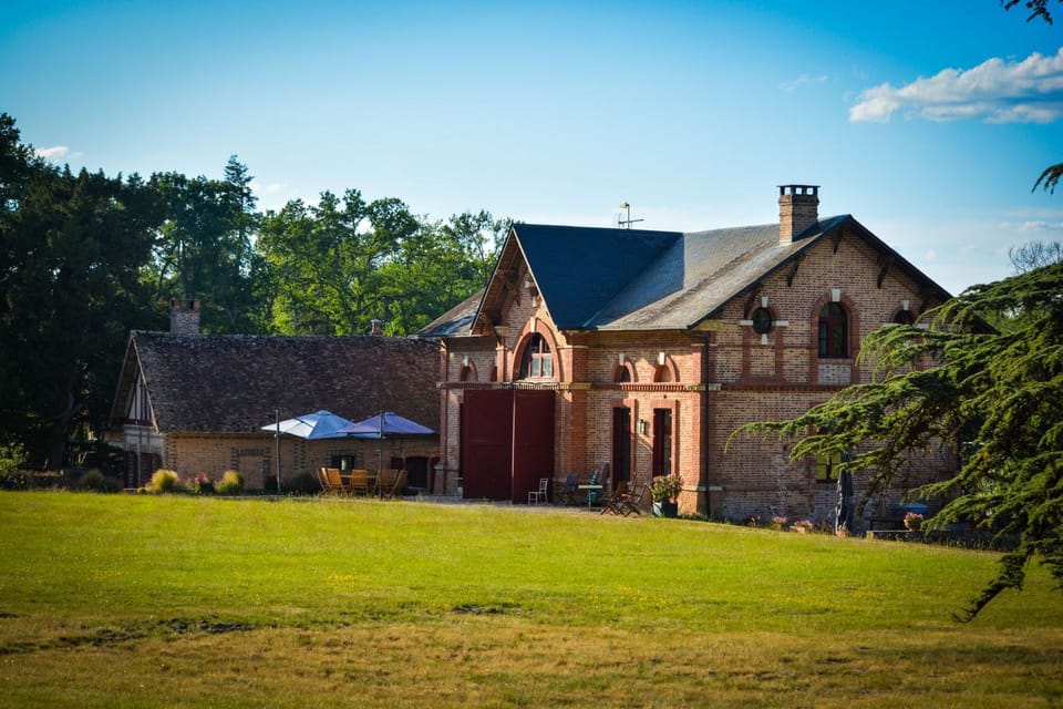 Property building, Garden