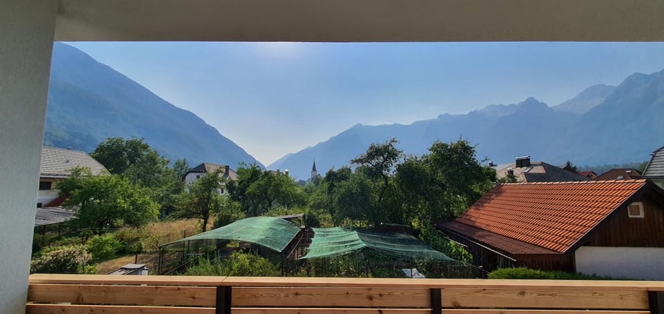 Garden view, Mountain view