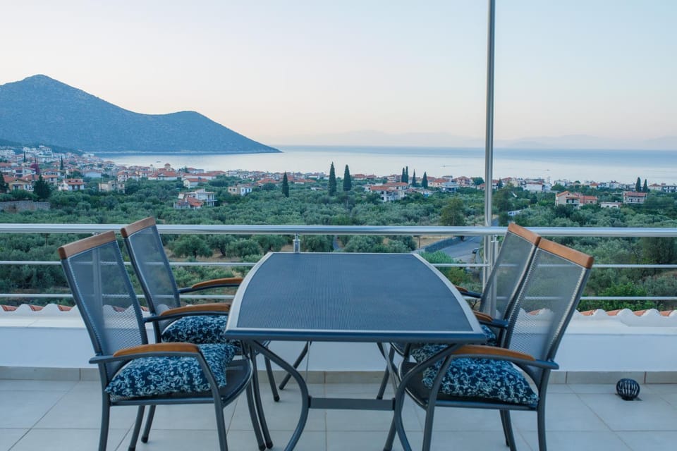 Konatsi Luxury Apartments Apartment in Arcadia, Greece