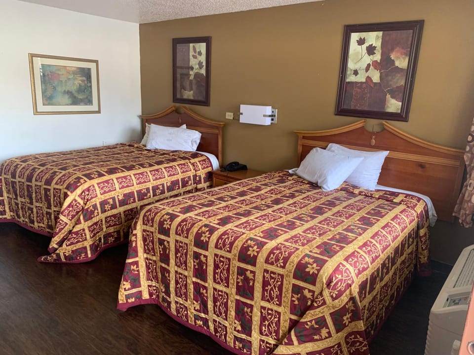 Economy Inn Hotel in Tupelo