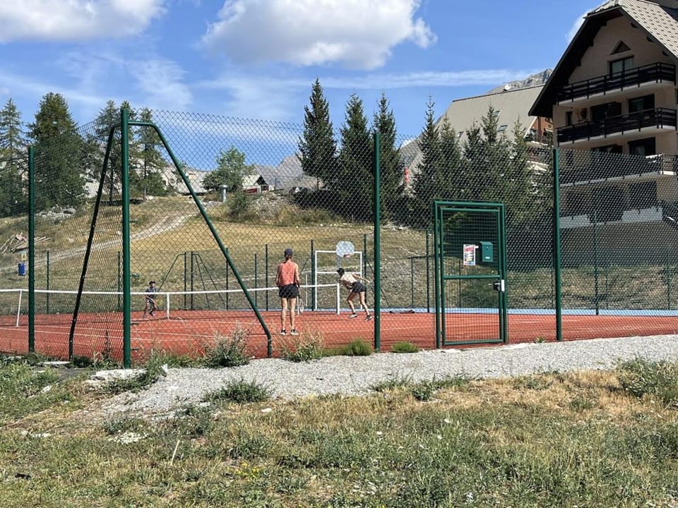 Tennis court