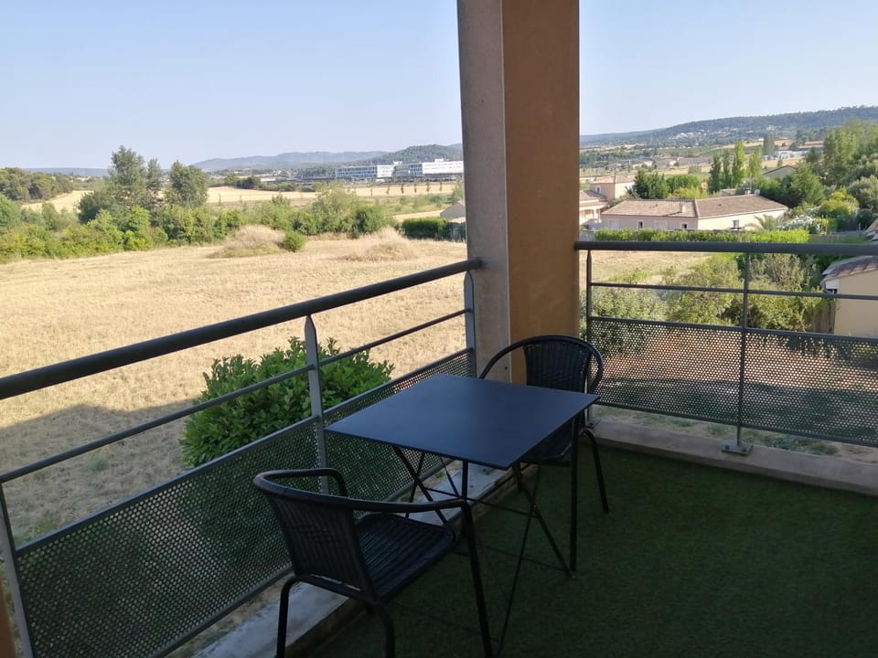 View (from property/room), Balcony/Terrace