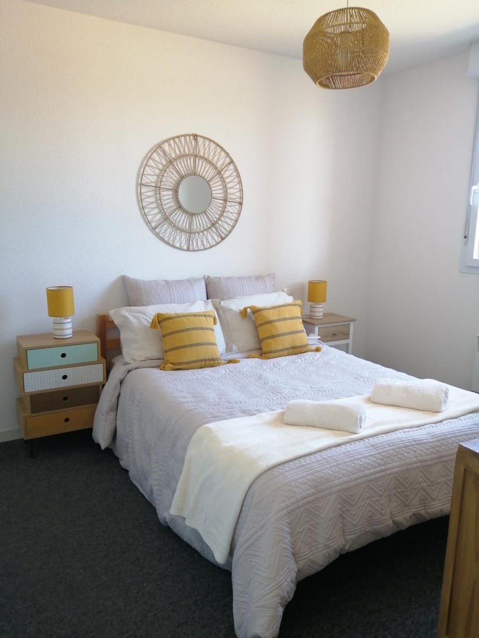 Bed, Bedroom