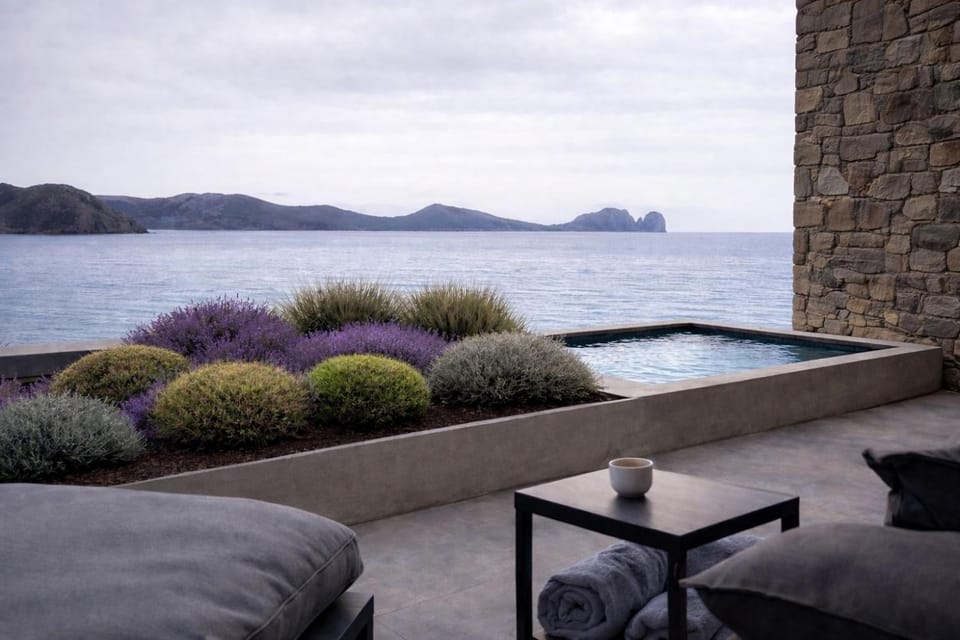 Day, Natural landscape, Sea view, Swimming pool