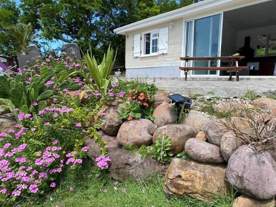 Patio, Facade/entrance, Garden