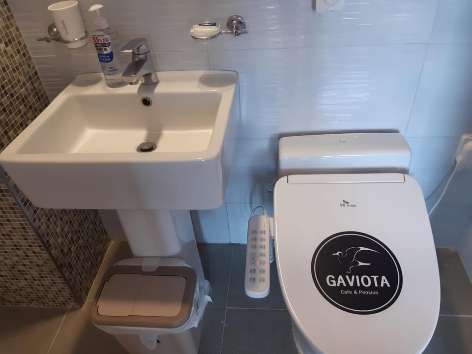 Gaviota Oceanfront Pension Jeju House in South Korea
