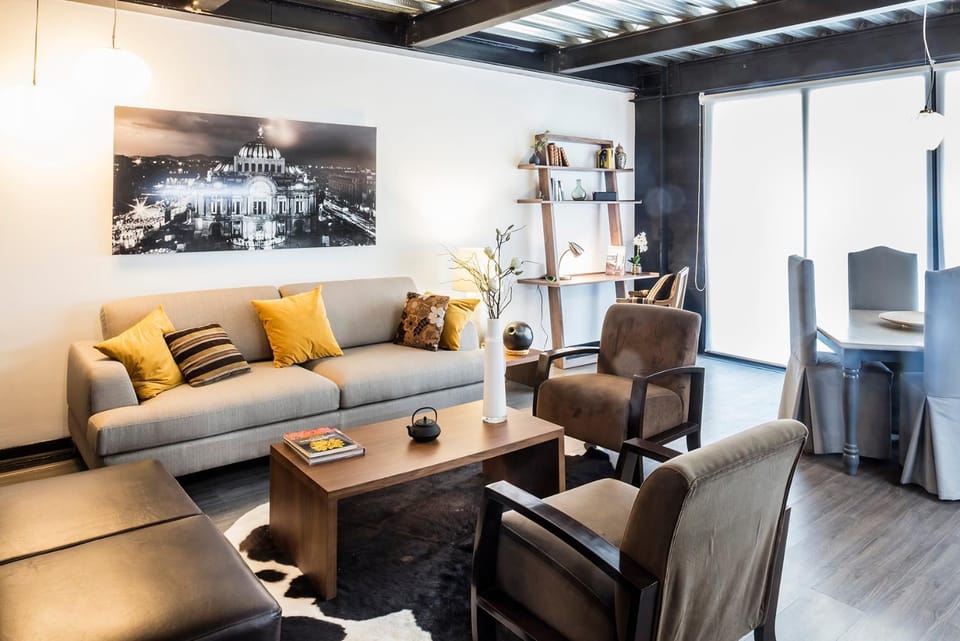Living room, Seating area