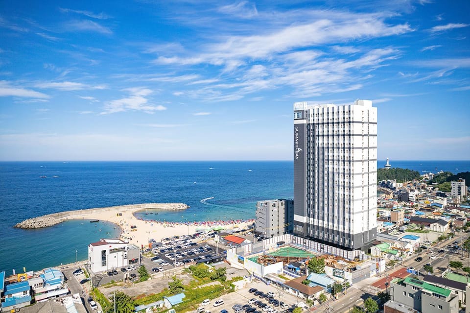 Property building, Beach, Sea view