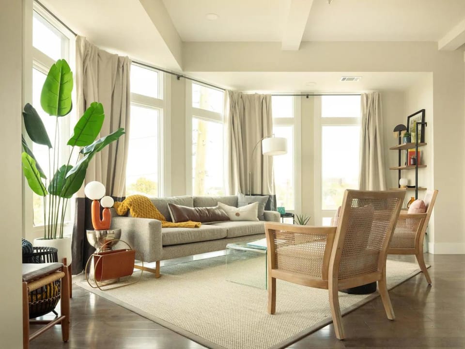 Living room, Seating area