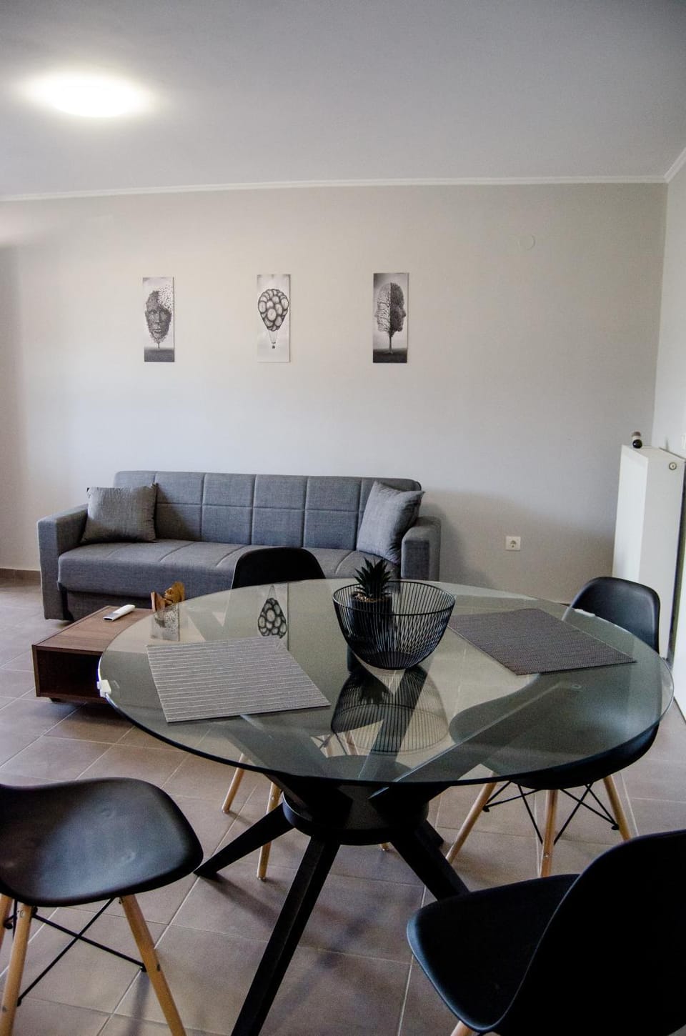Living room, Seating area