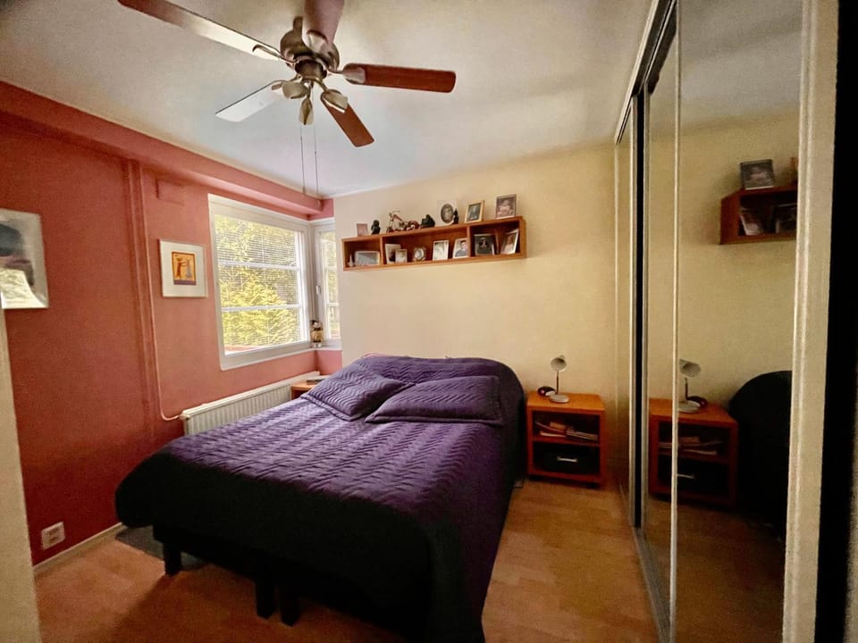 Bed, Bedroom