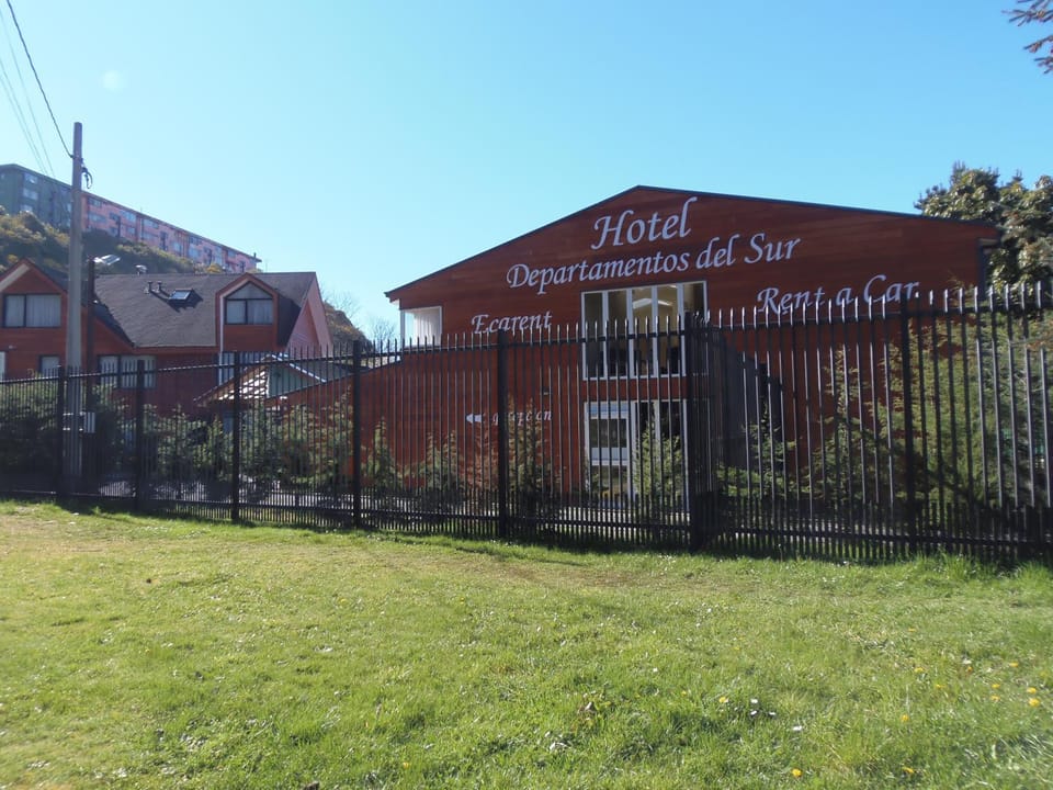 Day, Area and facilities