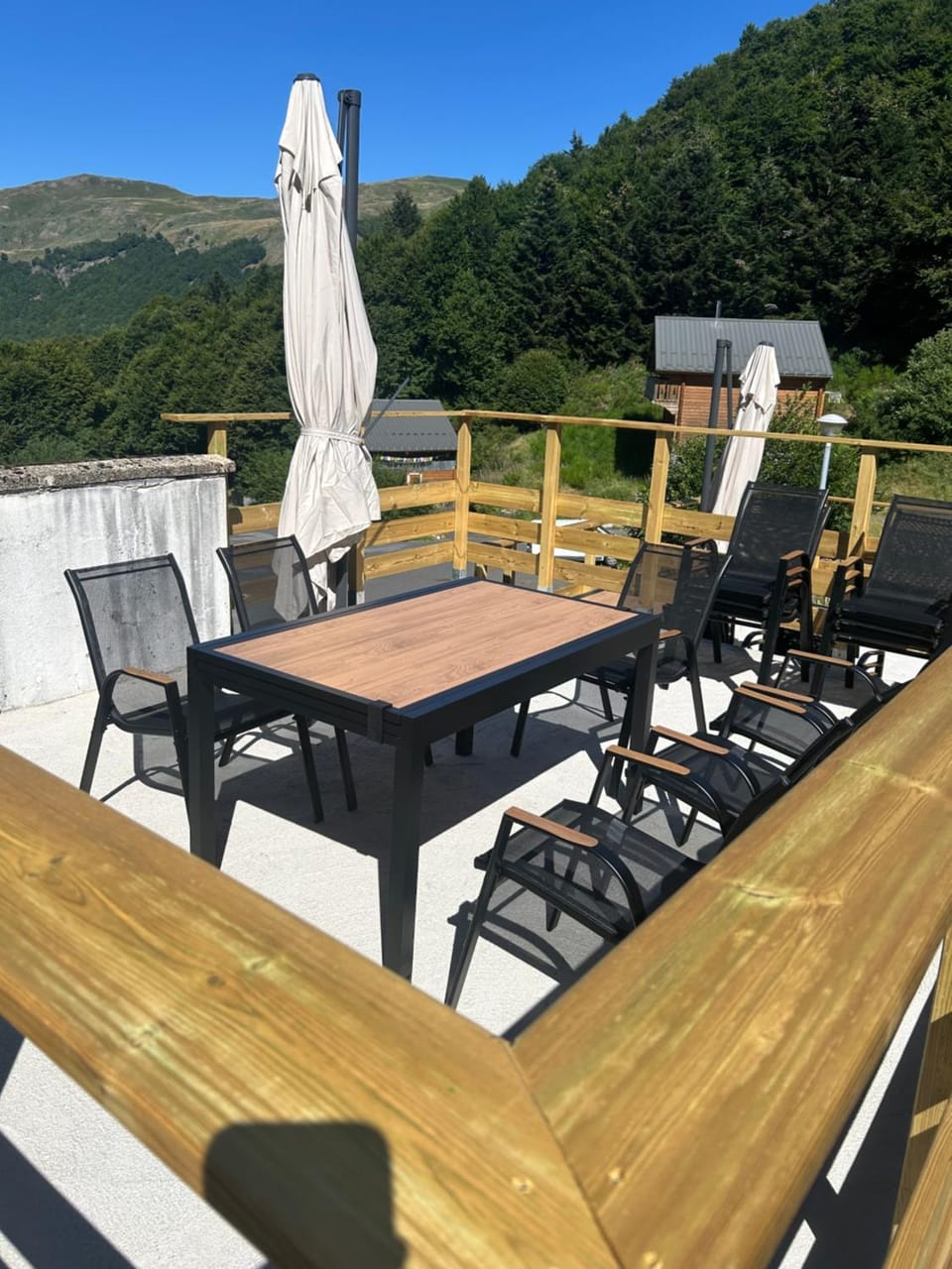 appartement 10 couchages le lioran bord rando/ski Apartment in Auvergne-Rhône-Alpes