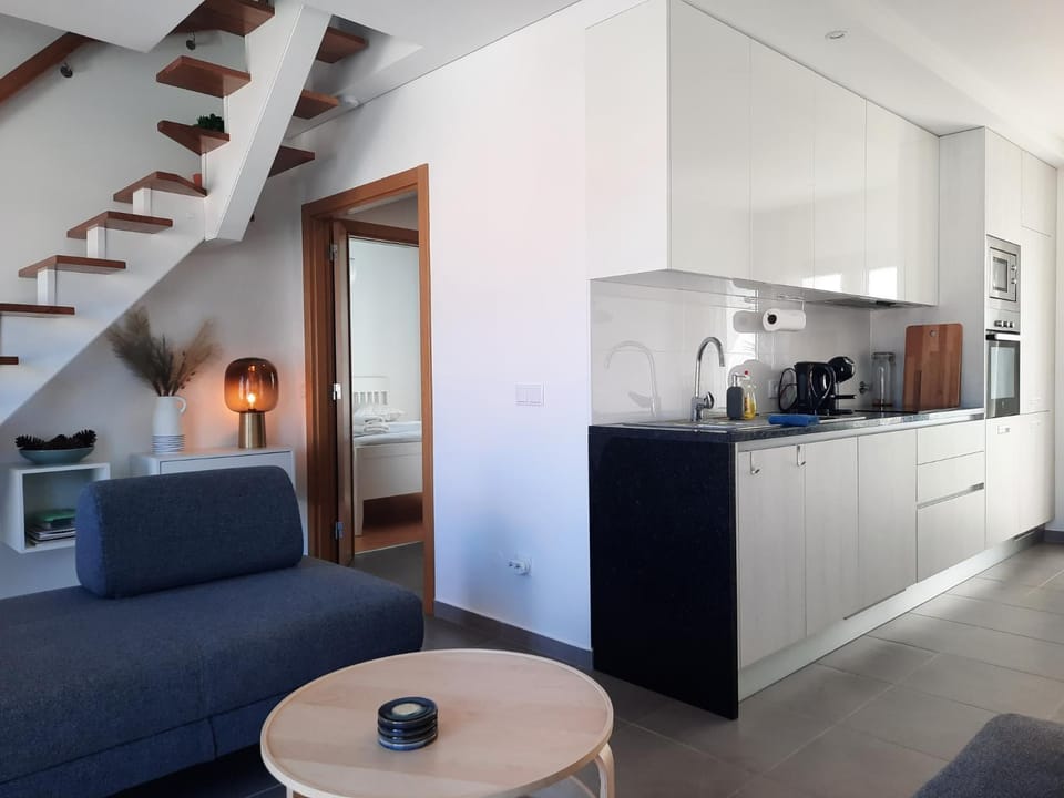 Sitius 5B - NEW seaview apartment with rooftop terrace in historical centre Sitio da Nazaré Apartment in Nazaré