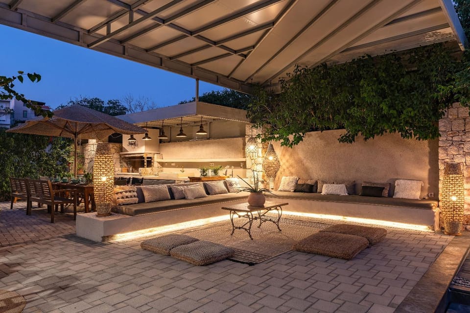 Patio, Night, Seating area