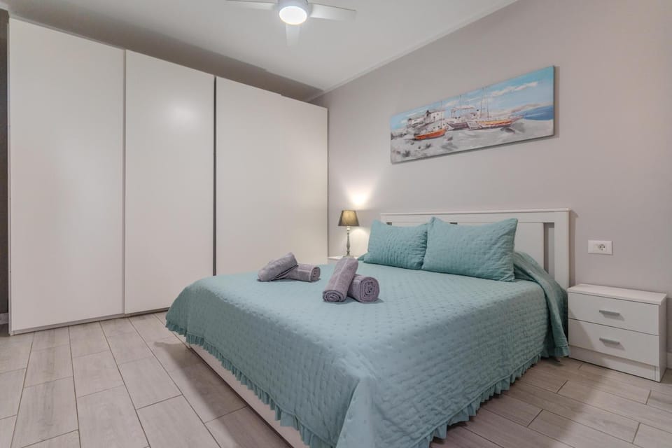 Bonny House Los Cristianos Sea View Free Wifi Apartment in Playa de las Americas