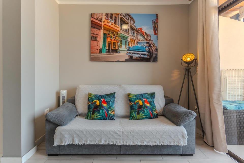 Bonny House Los Cristianos Sea View Free Wifi Apartment in Playa de las Americas