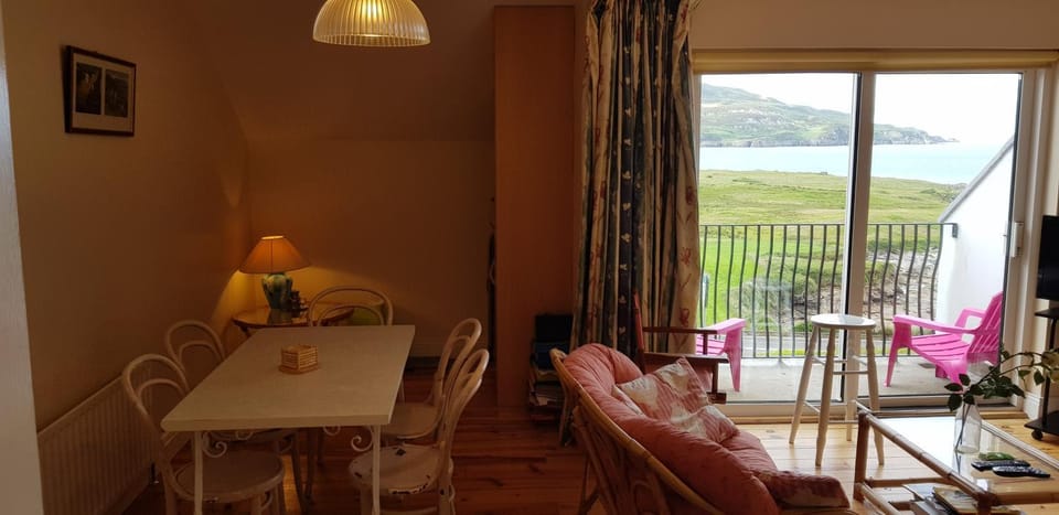 Beautiful 3 Bed Apartment with Balcony Sea View Apartment in County Donegal