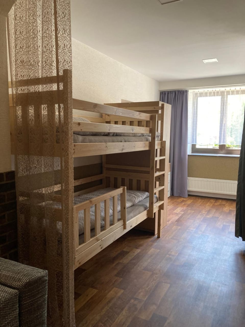 Bed, bunk bed