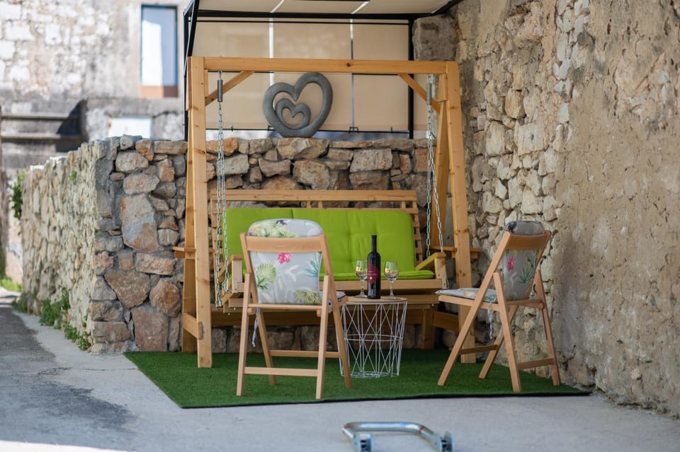 Karla&Ana Apartment in Zadar County