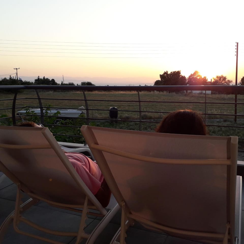 Garden's Sunset Vikos Apartment in Decentralized Administration of Macedonia and Thrace