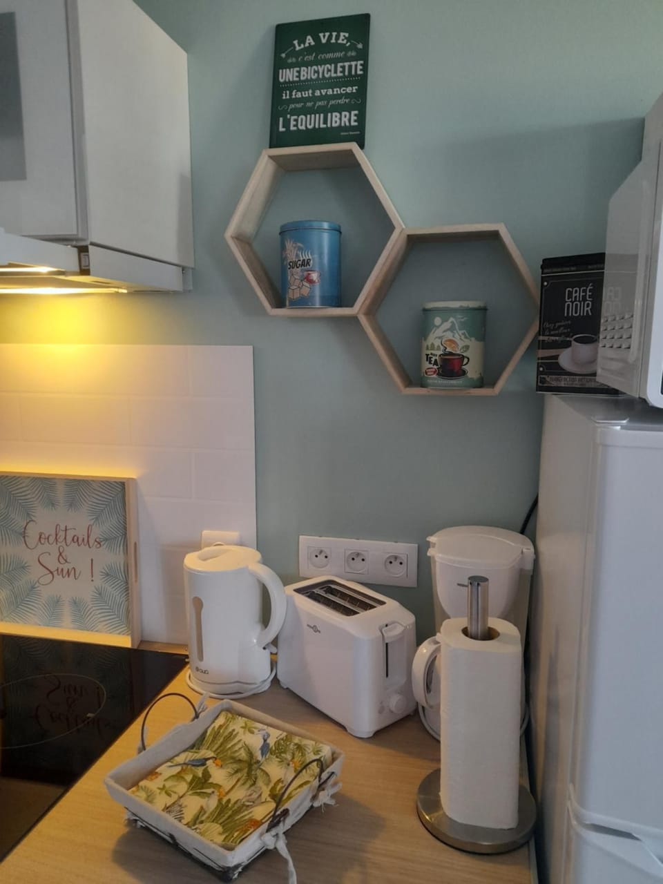 Coffee/tea facilities