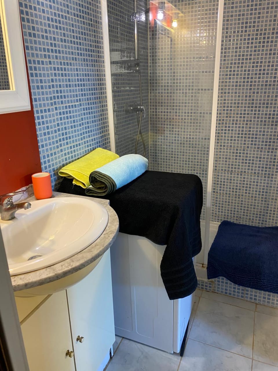 Studio au calme à la campagne 10mn centre ville bien pour cycliste Apartment in Béziers